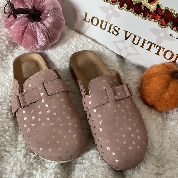 Cat and Jack Girl Mules - Picture 3 of 8